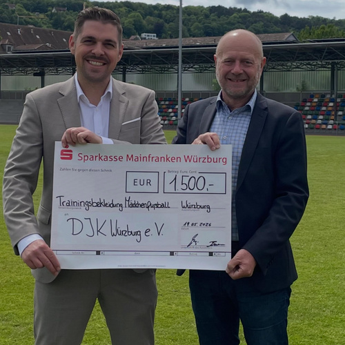 💚🤍⚽ Gemeinsam stark für den Mädchenfußball beim SB DJK Würzburg mit der Sparkasse Mainfranken! ⚽💚🤍Richtig starke... 💚🤍⚽ Gemeinsam stark für den Mädchenfußball beim SB DJK Würzburg mit der Sparkasse Mainfranken! ⚽💚🤍Richtig starke...