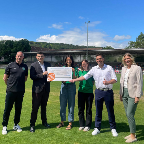 🤍⚽ Teamwork makes the dream work! ⚽💚🏆 Das slayt!!Unsere DJK-Damen haben gezeigt, was möglich ist, wenn alle... 🤍⚽ Teamwork makes the dream work! ⚽💚🏆 Das slayt!!Unsere DJK-Damen haben gezeigt, was möglich ist, wenn alle...