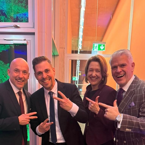 Als Nummer 2 und Spitzenkandidat der CSU-Liste für Würzburg zur Kommunalwahl 2026: Mit Rückenwind starker... Als Nummer 2 und Spitzenkandidat der CSU-Liste für Würzburg zur Kommunalwahl 2026: Mit Rückenwind starker...